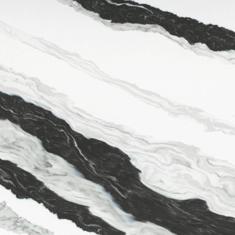 5008-Panda White